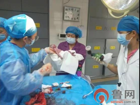 孕产妇|母子平安！菏泽市立医院产科成功助力三胞胎顺产