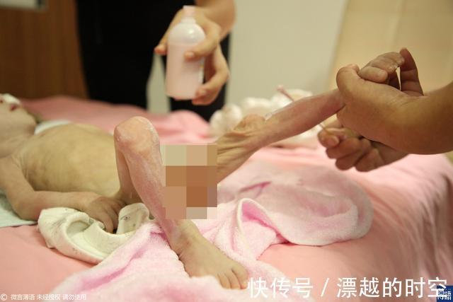 邱娟|泪目!女子求助无门欲拔掉娃的氧气时,孩子突然伸手给她擦眼泪