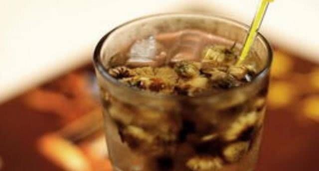 胡萝卜|10岁男孩口吐白沫,不治身亡,医生惋惜:孩子这个地方真的不能打