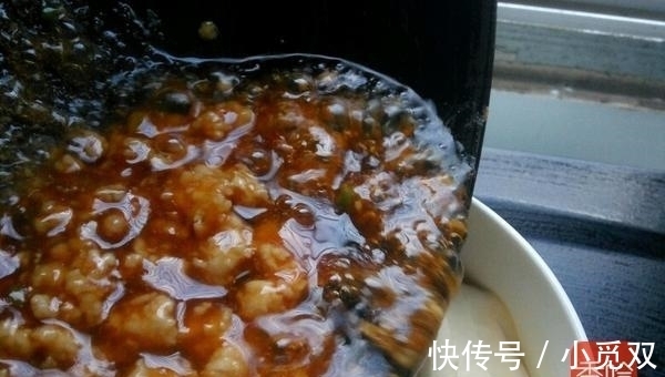 鸡蛋蒸豆腐|两个鸡蛋放进豆腐里蒸一蒸, 5分钟后, 不爱吃鸡蛋的孩子吃的特开心!