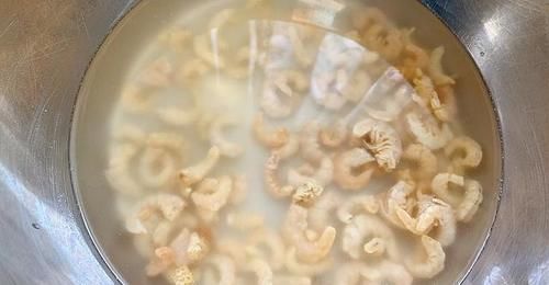 清热解暑|天热多吃这道菜,清热解暑又补水,简单一炒,比吃肉还香