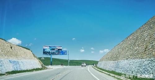 自驾游是在到达目的地前预订酒店好呢,还是在到达后现找酒店好?