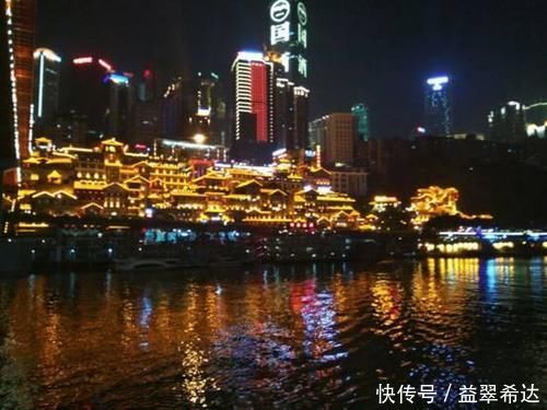 最适合穷游的四座城市：去过两个算合格，第一堪称“穷游者天堂”