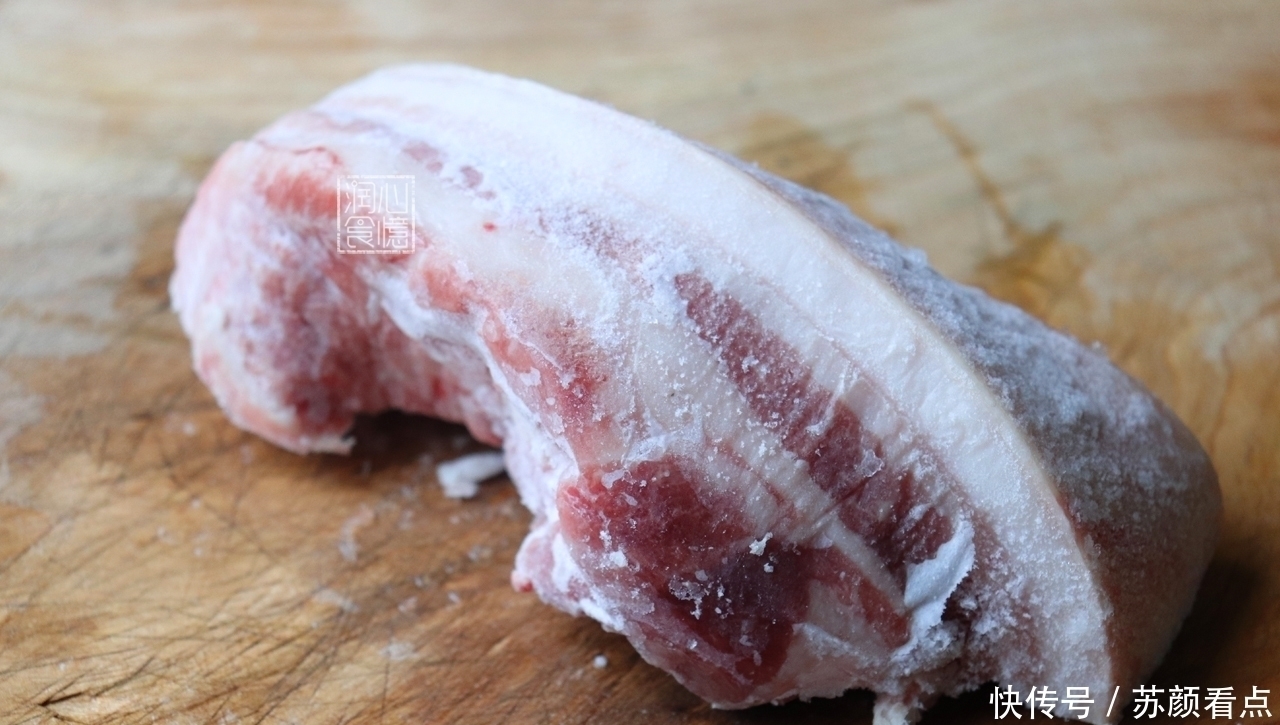 猪肉|猪肉解冻别再用醋和盐了,教你正确做法,10分钟解冻,肉新鲜如初