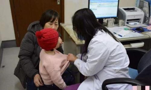 有种基因叫潘长江，女儿潘阳顺利躲过，但外孙却完美继承