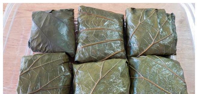 瑶柱|教你在家做荷叶糯米鸡,简单好做不繁琐,比炒菜省事,比粽子好吃