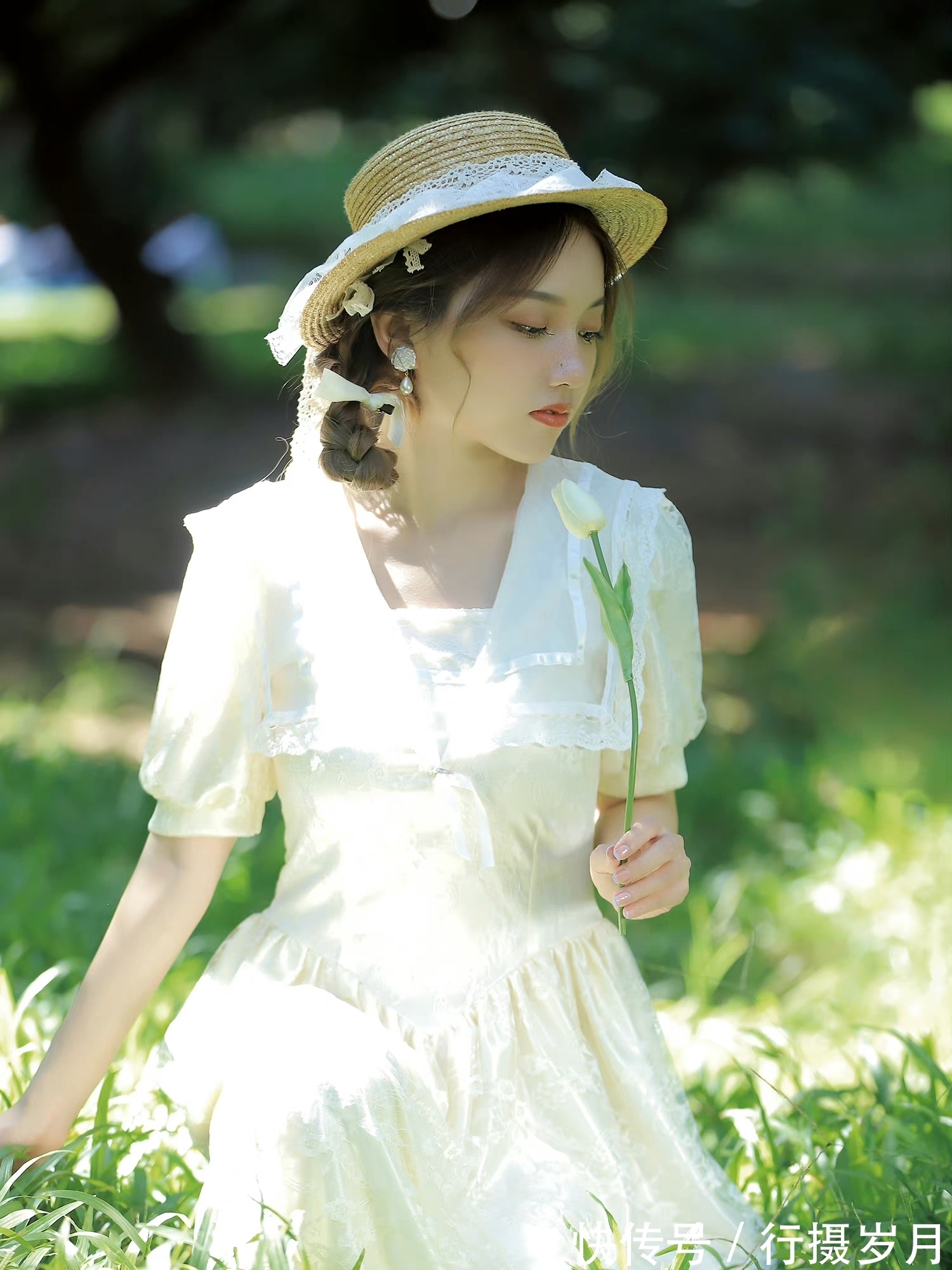 野花$若你在,执你的手,舞清风盈袖,弄花香满衣