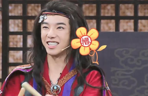 王牌剧本太明显，因嘉宾咖位太大不敢较真，关晓彤花花沈腾被淋成落汤鸡！