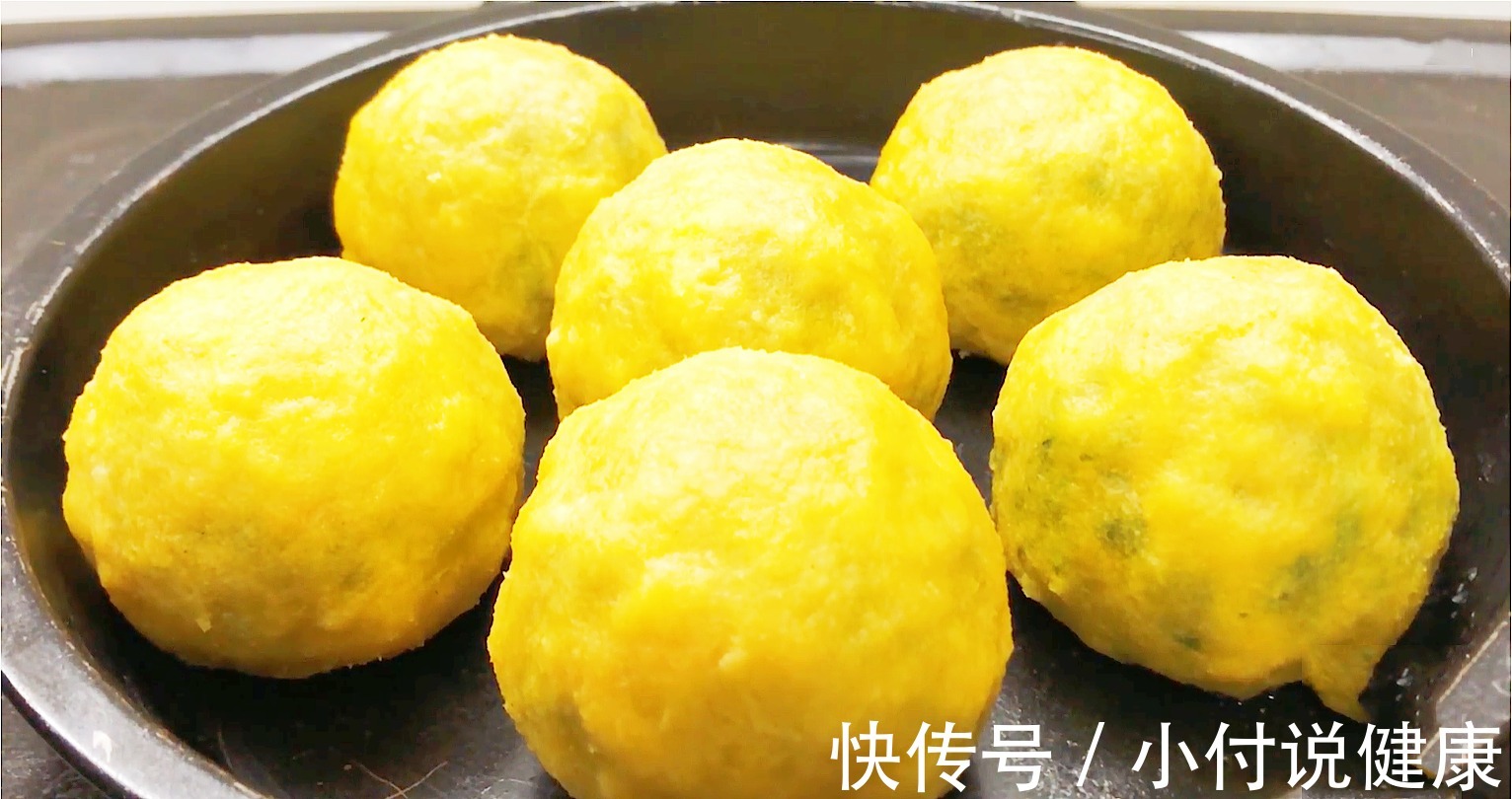 核桃|建议50岁女人:春天别太节俭,8零嘴该吃就得吃,千万别心疼钱了