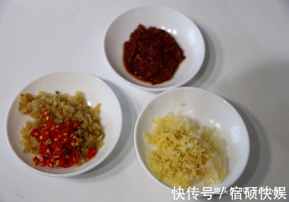 豆腐吃了几十年，第一次如此做，30年大厨亲授，太香了，只花5元