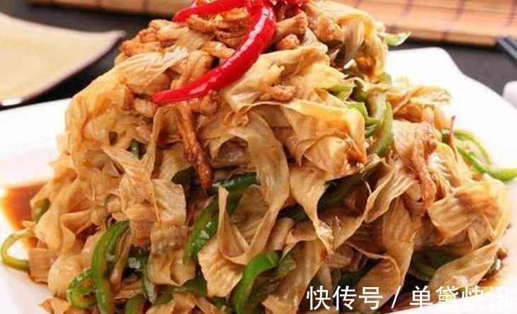 土豆片|美食推荐辣炒花蛤，肉丝拌腐皮，豆腐皮包肉，干锅土豆片的做法