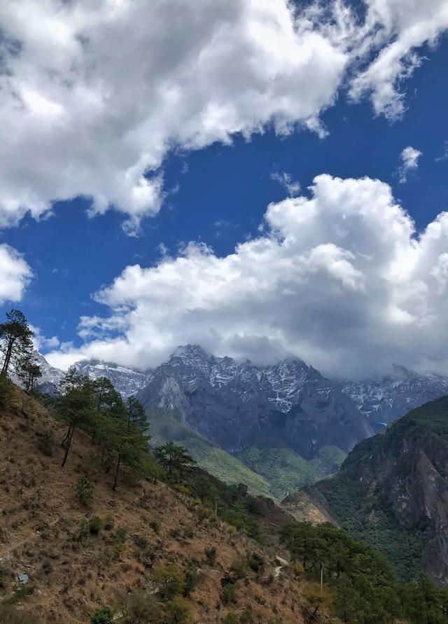 徒步者|徒步虎跳峡丨享誉世界的徒步线路，一生至少要走一次