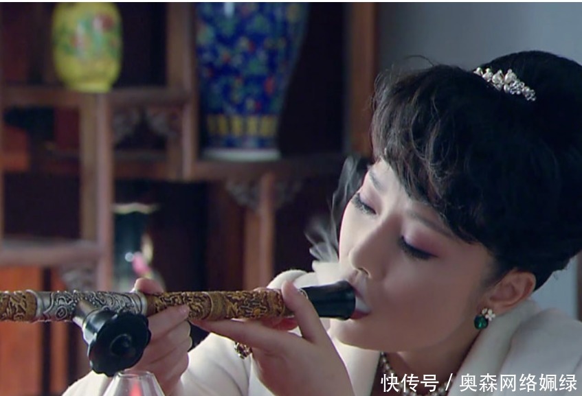 溥仪|溥仪的5位妻子中,李玉琴为何主动提出离婚,后一个人生活吗?