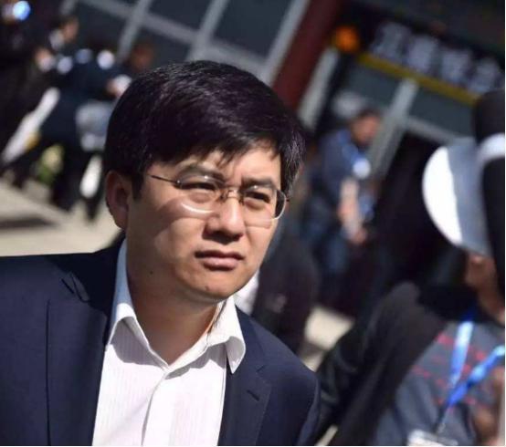 对于赵欣培来说,他从来不后悔当初的决定,每一个人都会为自己的选择而