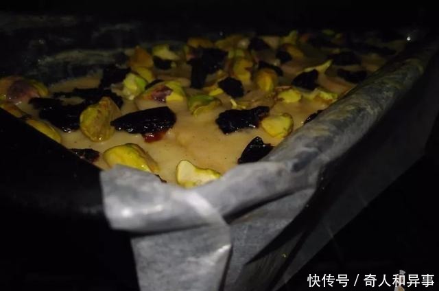  平安夜收到的苹果太多怎么办做个简单又甜蜜的苹果蛋糕吧