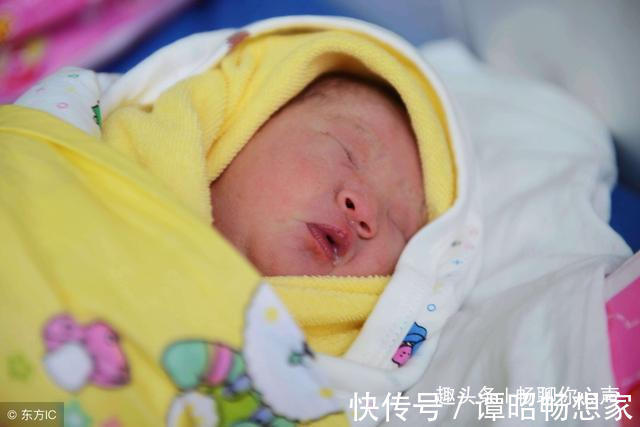 隔壁村|农村的光混汉收养了一个女孩,女儿出嫁那天这样做,村民都炸了锅