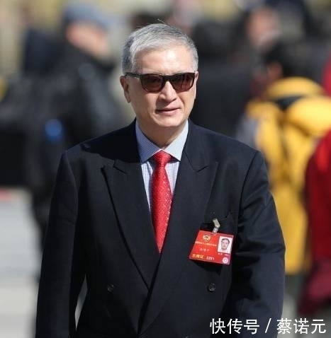 买下|当初买下航母捐给祖国,回国后宣布破产的徐增平,现在过得怎样?