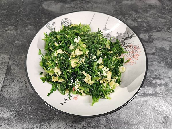 荠菜|我家晚餐简单又营养,孩子吃着连夸味美,网友却说是减肥餐
