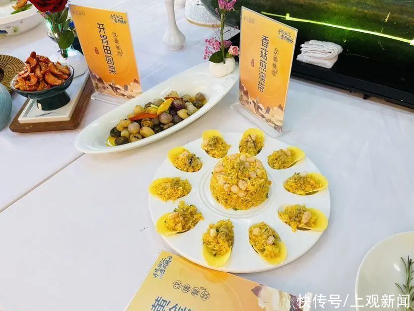 水准|五星级酒店水准、一餐蟹味饭只卖12元，来看看“别人家的食堂”