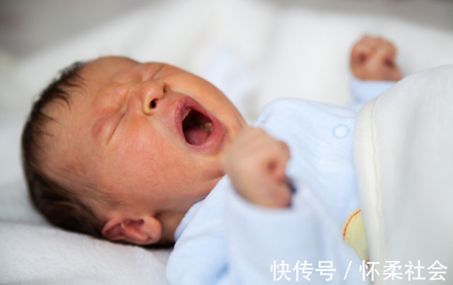 育儿|1-6个月宝宝的育儿难点,记住6个“关键词”,附详细养护建议