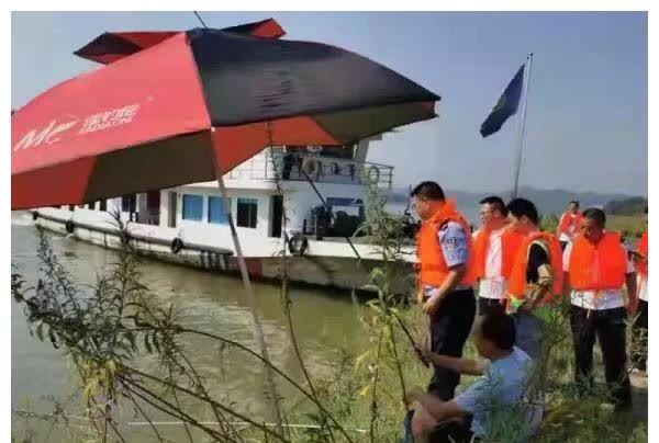 从此告别双钩钓鱼?史上最严“禁渔令”即将来临,钓鱼何去何从?