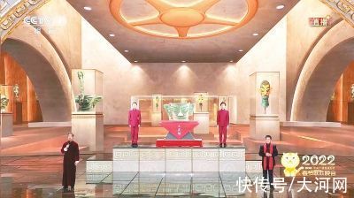 河南|亮相春晚的青铜大面具，背后有咱河南文物修复师的努力