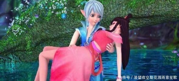 叶罗丽中抱过王默的四位男神,只有一位对王默是真情实意