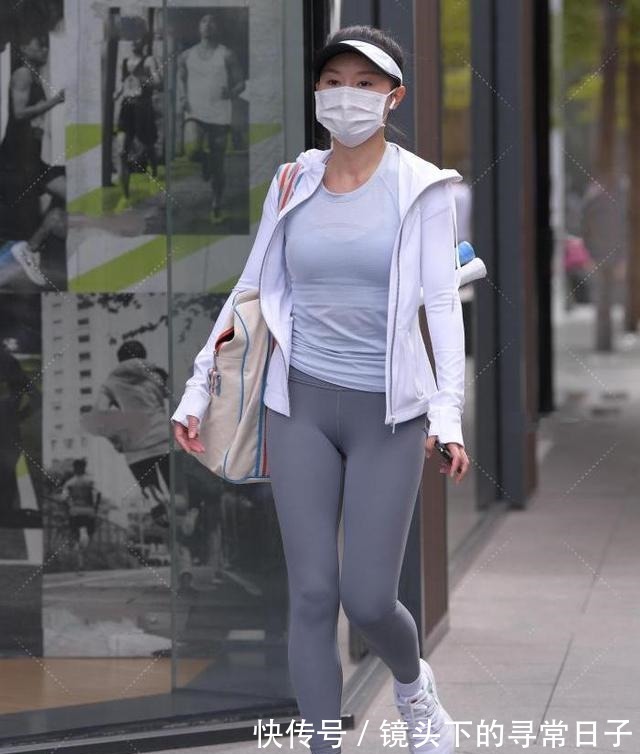 灰色 灰色系休闲风穿搭,轻松舒适,值得借鉴!