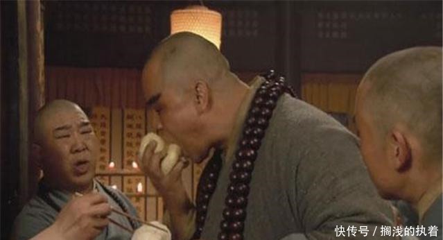 宋江选择招安,为何林冲战中立,武松和鲁智深却极力反对!