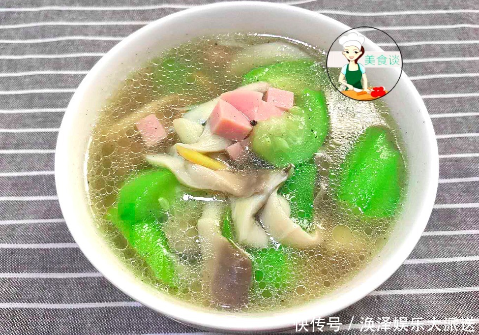 平菇|两样素菜一起煮,不放肉也很鲜,清甜爽口,夏天吃清热消暑还美白