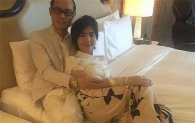 女大男 当年34岁小伙上《非诚勿扰》勇敢表白51岁阿姨,牵手成功后,现状如何