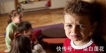 strong2|孩子在幼儿园“不合群”？提升孩子社交能力，父母做好5点来引导！