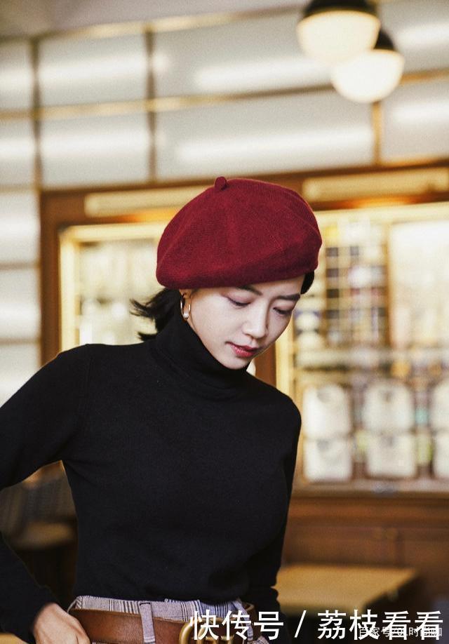 入秋该穿针织衫了，分享4组三木的经典搭配，照着穿想不时髦都难