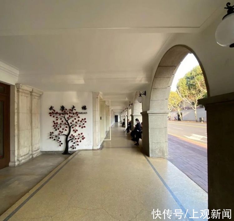 老年|“老克勒”和潮人都爱逛!这条1公里出头的街,居然一下午都逛不完