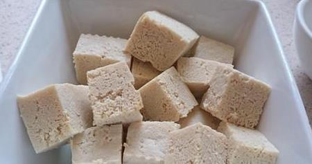 绿叶蔬菜|吃虾皮、芝麻酱不补钙专家真正补钙的3物，很多人却不爱吃