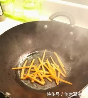 家常芹菜菜谱,芹菜炒虾仁,清爽可口,营养美味,适合夏天