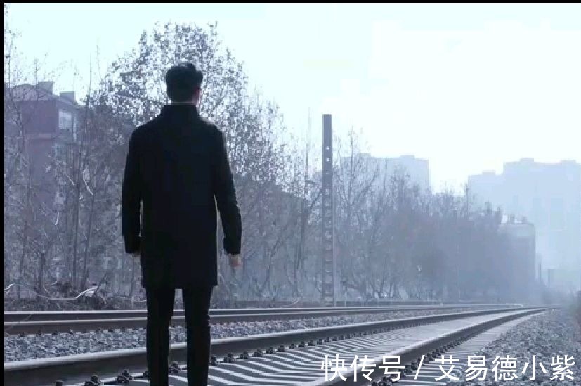 周浩宇|燃烧：周伟下线？得知赵月娥骗自己周伟崩溃，走向轨道赎罪！