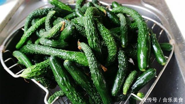 凉菜|腌黄瓜时,不要只加盐,多加1调料,黄瓜更脆更入味,放3个月不坏