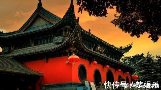 守诠@和尚月下写首诗,无一静字却句句写静,苏轼仿一首,水平高下立判