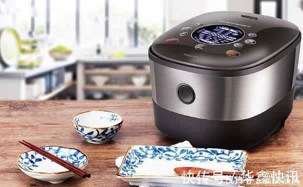 今天才知道,电饭煲有三个地方,要经常擦一擦,不然越用越耗电