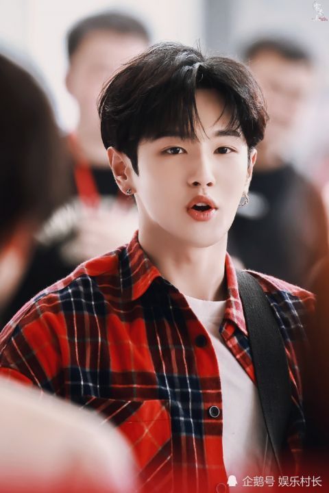 宋亚轩|《萌探》新路透，杨紫蒋欣笑哈哈，黄子韬白衬衫像学长，宋亚轩李汶翰似王子