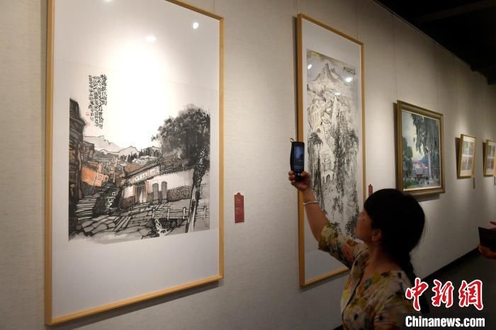 古厝|福建美术专题创作展开幕 上百幅作品彰显古厝之光