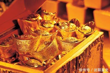 千古第一贪和珅贪了多少钱,能买大清半个江山?