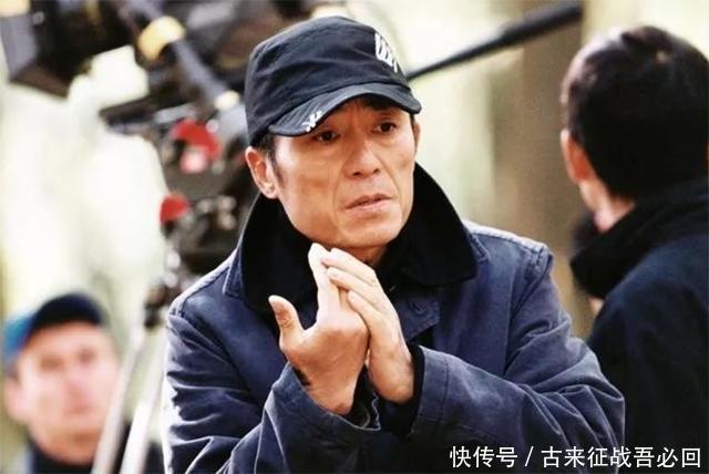 成功|张艺谋的成功告诉你:"会夹着尾巴做人"到底有多重要?