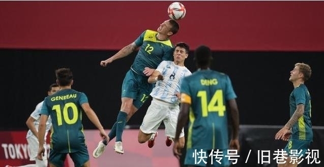 足球队|恭喜李铁!恭喜武磊!阿联酋助攻国足,阿曼日本这回高兴得太早了