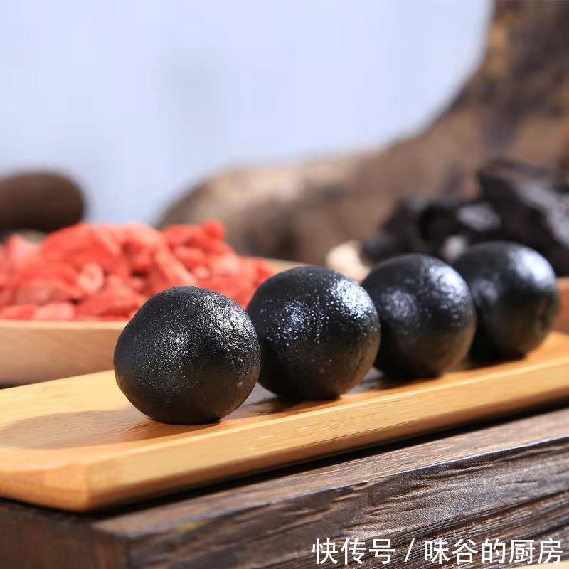 炒制|冬补三九,别老吃大鱼大肉,这3种碱性食物可常吃,御寒过好冬