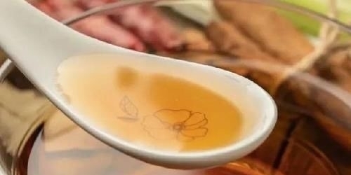 炖鸡肉时，最忌放这6种调料，要想肉香汤鲜，放对料很重要