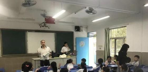 出口|爸爸姓“马”,给孩子取的名字绝了,老师上课点名都叫不出口