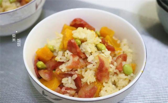 腊肠|做焖饭，这3种食材是绝配，营养丰富味道好，煮一锅家人都爱吃
