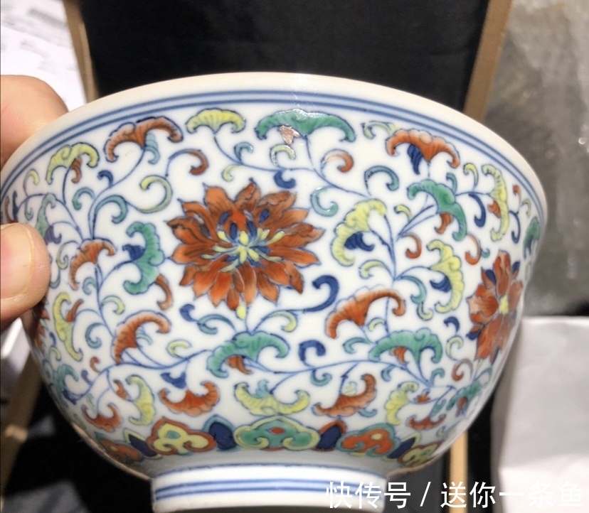 青花@崔凯:道光斗彩碗,较为高级